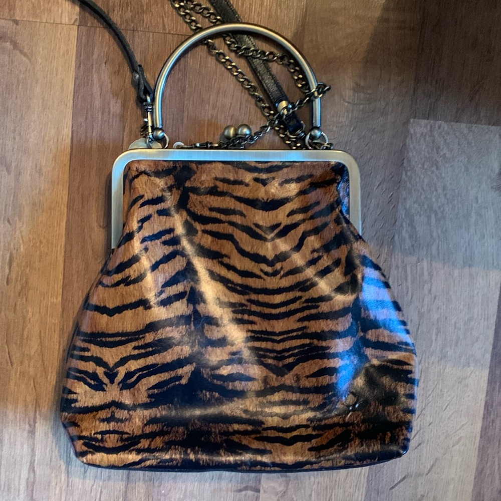 Patricia Nash handbag